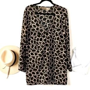 Ingear Black and White Cover-Up
